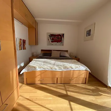 Modernes Alpenapartment mit Sauna Wintergarten und Pool Salzburg Exterior foto