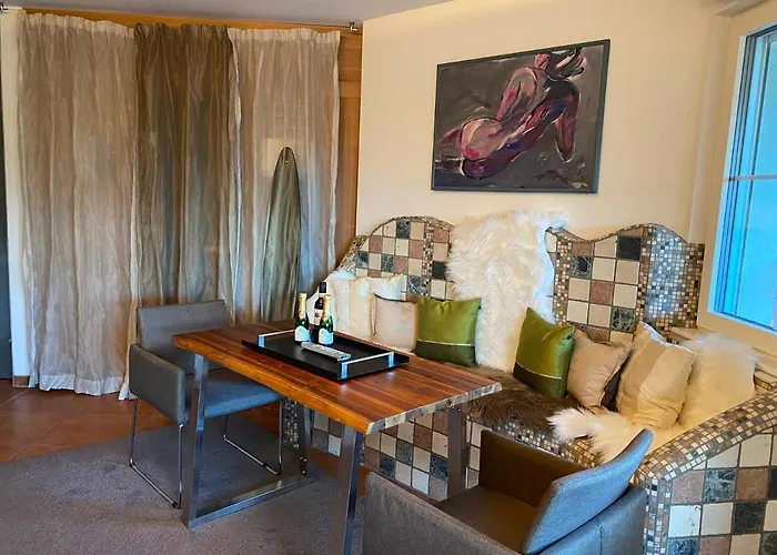 Modernes Alpenapartment mit Sauna Wintergarten und Pool
